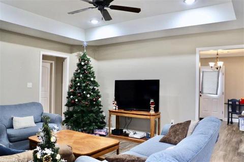 906 Silverleaf, Bono, AR 72416 photo 5