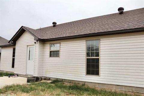 906 Silverleaf, Bono, AR 72416 photo 16