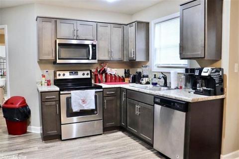 906 Silverleaf, Bono, AR 72416 photo 9