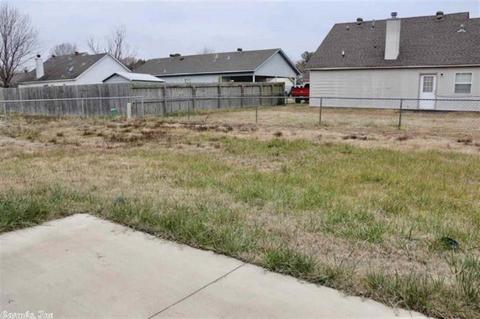 906 Silverleaf, Bono, AR 72416 photo 17