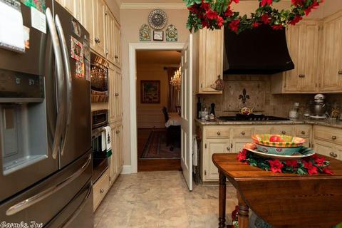 35 Longmeadow, Pine Bluff, AR 71603 photo 9