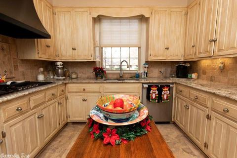35 Longmeadow, Pine Bluff, AR 71603 photo 8