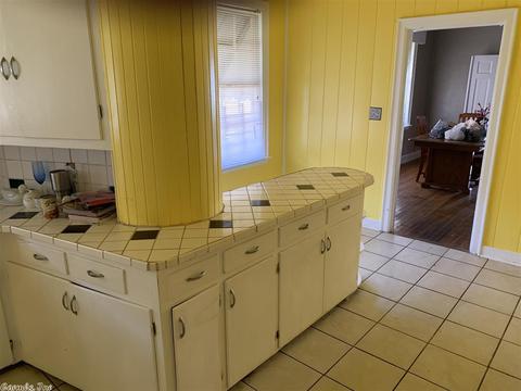 218 W 12th Ave, Pine Bluff, AR 71601 photo 8