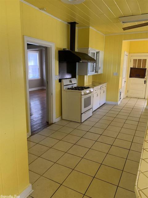 218 W 12th Ave, Pine Bluff, AR 71601 photo 10