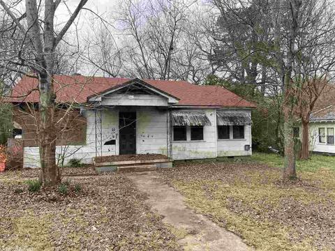 1414 Locust St, Malvern, AR 72104 photo 1