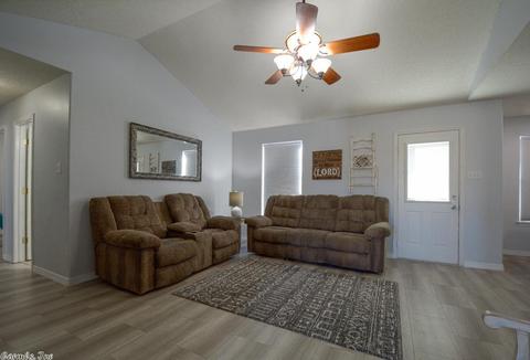 1301 Wilson Loop, Ward, AR 72176 photo 4