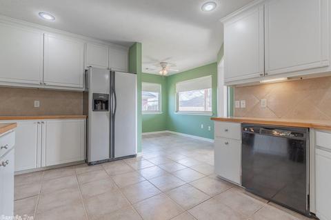 10 Bishop Ln, Conway, AR 72032 photo 14