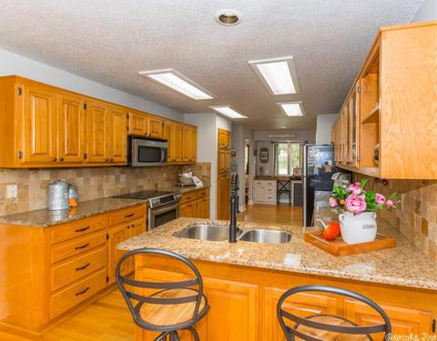 24 Azalea Cir, Benton, AR 72019 photo 12