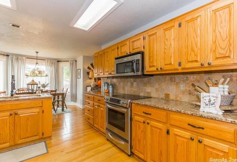 24 Azalea Cir, Benton, AR 72019 photo 9