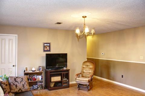 2 Summit Cir, Searcy, AR 72143 photo 3