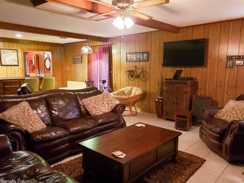 1212 Lavette St, Trumann, AR 72472 photo 3
