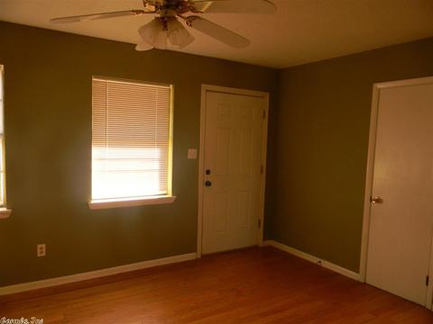 1205 Ruby Dr, Redfield, AR 72132 photo 2