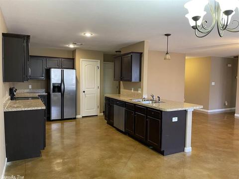1709 Milburn Dr, Benton, AR 72015 photo 4