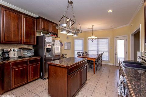 703 Jalin Cv, Benton, AR 72015 photo 12