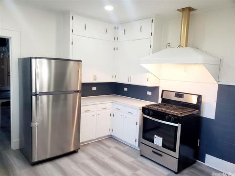 715 E Highland Ave, Malvern, AR 72104 photo 7