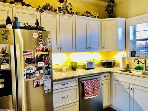 324 E 5th St, Lonoke, AR 72086 photo 12
