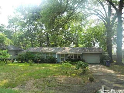 229 Mitchell St, Conway, AR 72034 photo 1