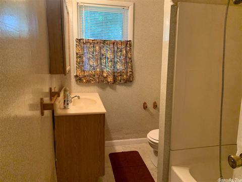 205 N 3rd St, Flippin, AR 72634 photo 7