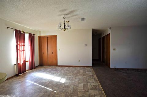 808 Karen Dr, Mena, AR 71953 photo 15