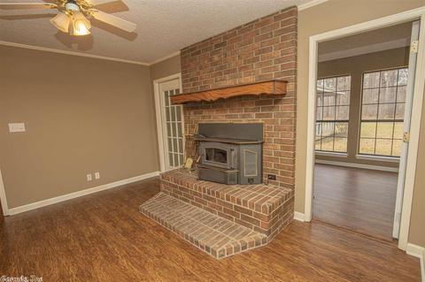 7805 Tall Oak Ln, Pine Bluff, AR 71603 photo 12