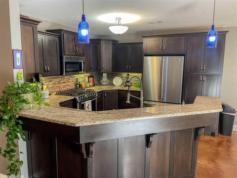 2115 Spring Valley Dr, Conway, AR 72034 photo 3