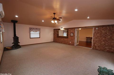 924 Division St, Malvern, AR 72104 photo 5