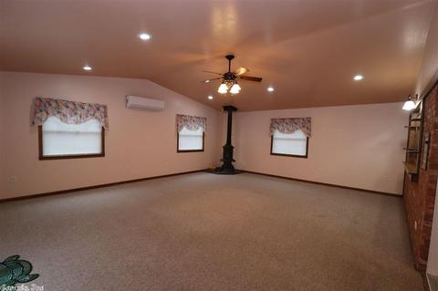 924 Division St, Malvern, AR 72104 photo 4