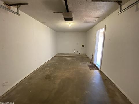 15 Woodbriar Ct, Jacksonville, AR 72076 photo 16