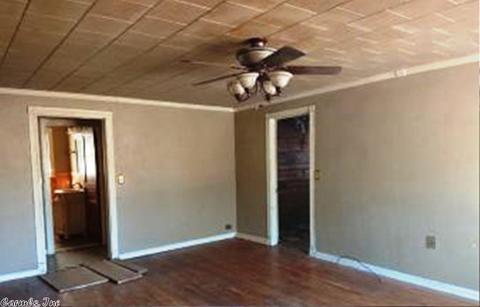415 N Main St, Rector, AR 72461 photo 4