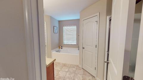 904 Queens Ct, Benton, AR 72019 photo 12