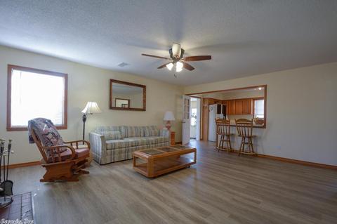 6883 Ridge Rd, Malvern, AR 72104 photo 4