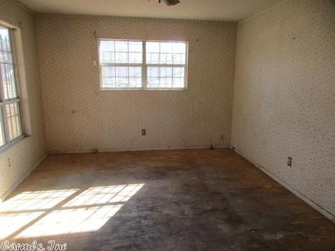 3106 S Florida, Pine Bluff, AR 71601 photo 4
