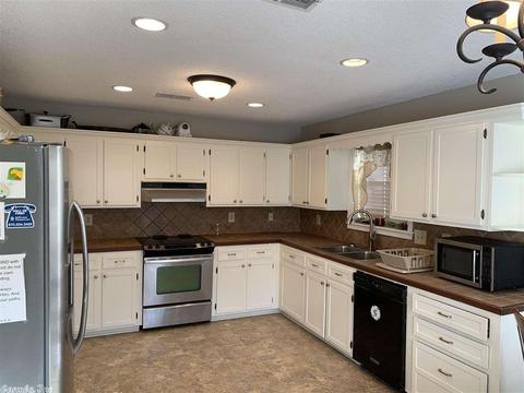 6102 Timber Ridge Dr, Pine Bluff, AR 71603 photo 5