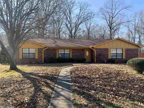 6102 Timber Ridge Dr, Pine Bluff, AR 71603 photo 1