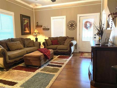 507 W 3rd St, Rector, AR 72461 photo 2
