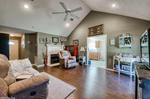 205 Pickwicket, Conway, AR 72034 photo 3