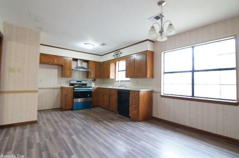 206 Hickory, Beebe, AR 72012 photo 5