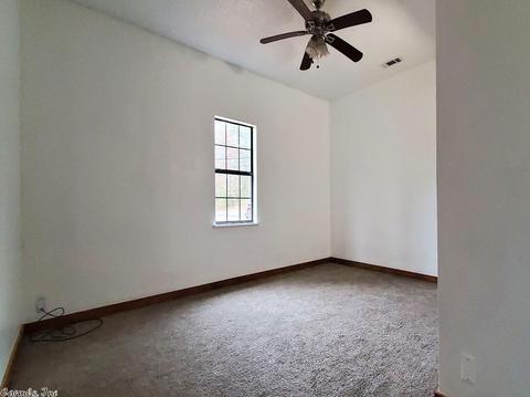 622 N Third St, De Queen, AR 71832 photo 10