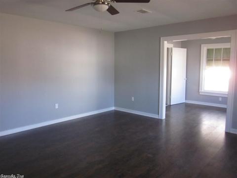 1700 E 8th St, Pine Bluff, AR 71601 photo 4