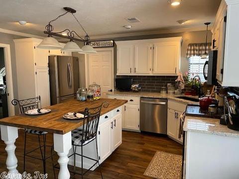 801 Drake Dr, Conway, AR 72034 photo 6