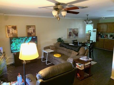 209 Elam St, England, AR 72046 photo 4