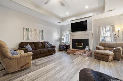 1308 Ruth Bell Ct, Bryant, AR 72022 photo 2