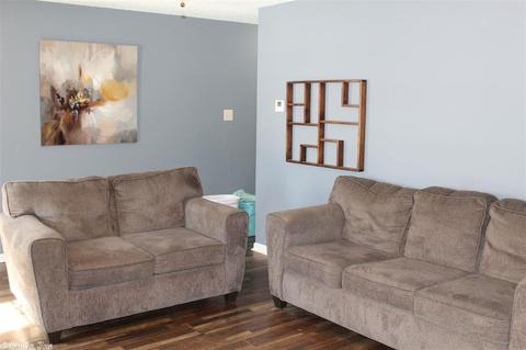 331 Pintar St, Ward, AR 72176 photo 8