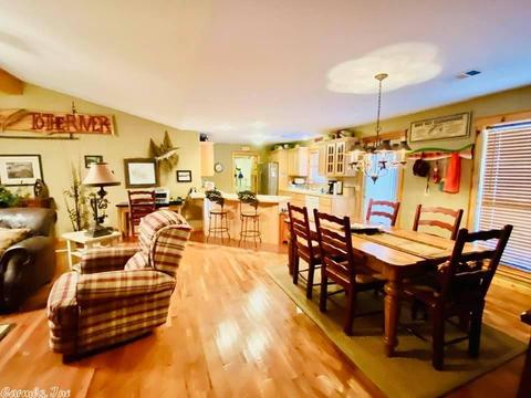 173 S Riverview, Mountain View, AR 72560 photo 3