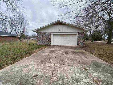 210 W 6th St, Altheimer, AR 72004 photo 2