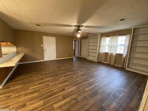 210 W 6th St, Altheimer, AR 72004 photo 6