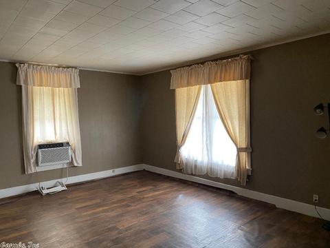 106 W Central St, Warren, AR 71671 photo 10