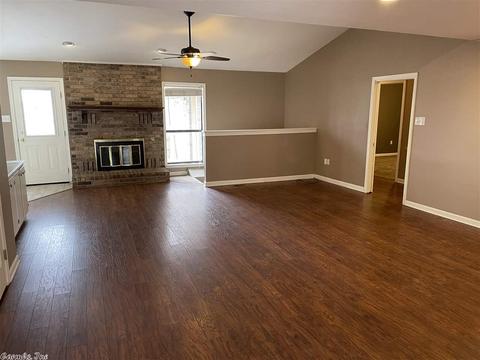 402 Country Club Rd, Conway, AR 72034 photo 3