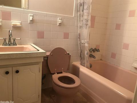 2309 W 37 Th Ave, Pine Bluff, AR 71603 photo 9