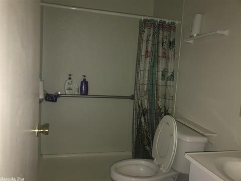 2309 W 37 Th Ave, Pine Bluff, AR 71603 photo 8